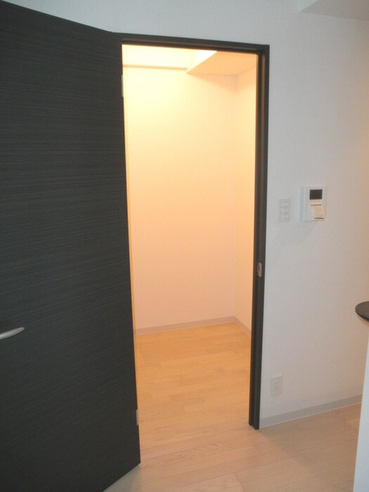 物件内観写真13　(収納)