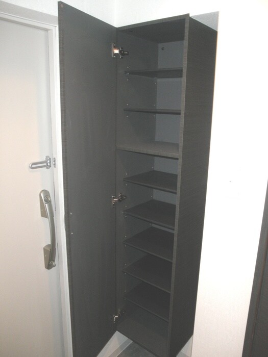 物件内観写真16　(室内からの展望)