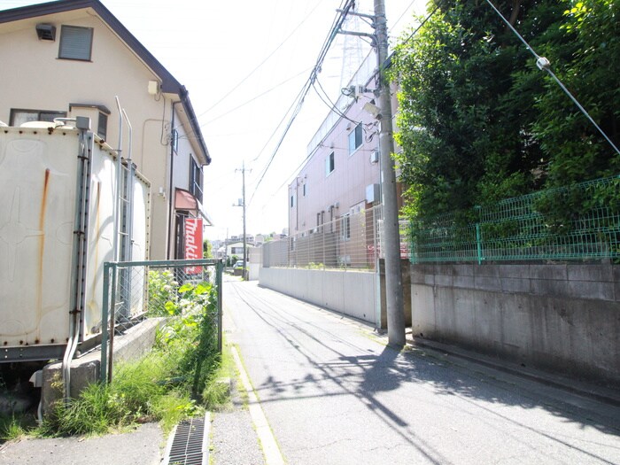 物件外観写真3　(周辺環境)