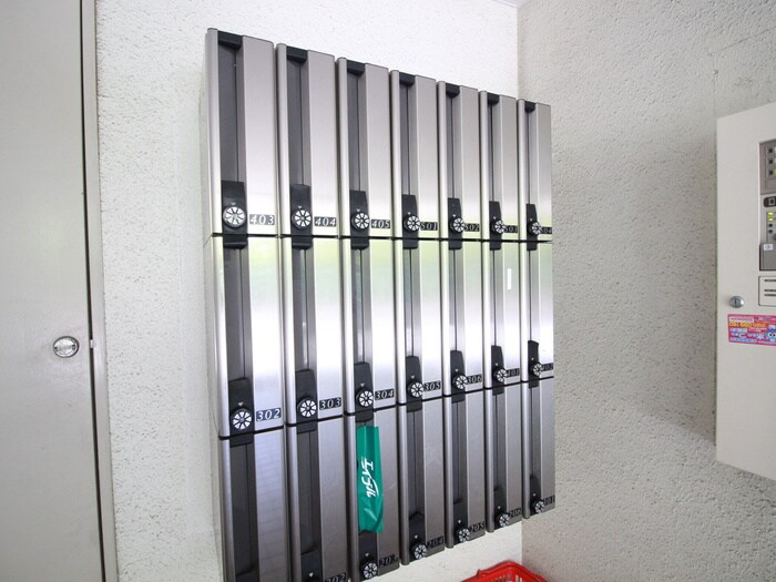 物件外観写真4　(建物設備)