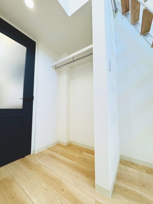 物件内観写真16　(収納)