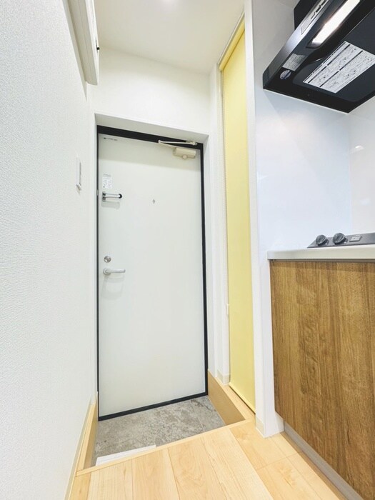 物件内観写真17　(玄関)