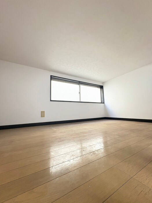 物件内観写真11　(ロフト)