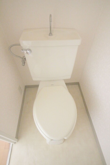 物件内観写真9　(トイレ)