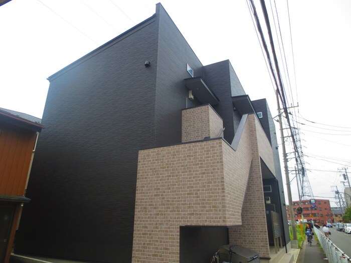 物件外観写真2　(外観写真)