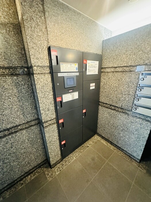 物件外観写真4　(建物設備)