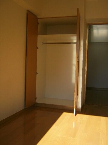 物件内観写真11　(収納)