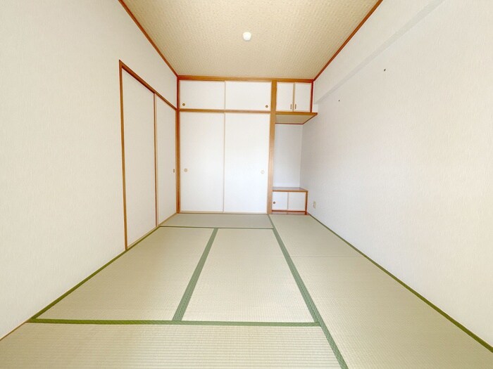 物件内観写真11　(居室)