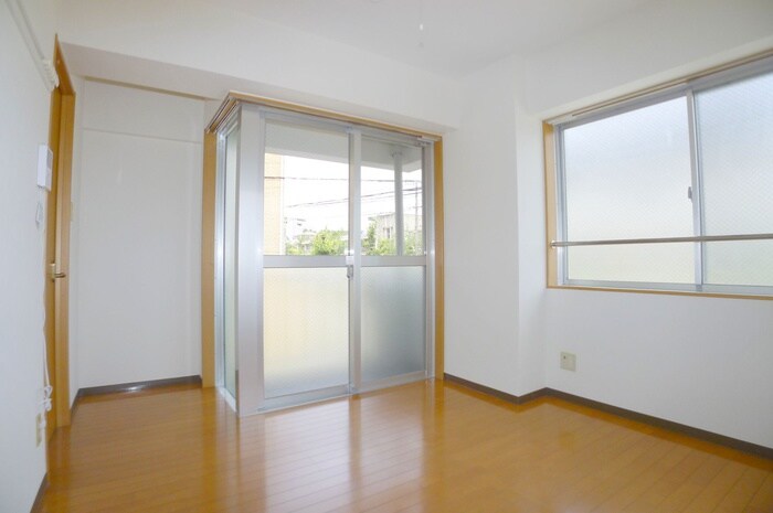 物件内観写真9　(居室)