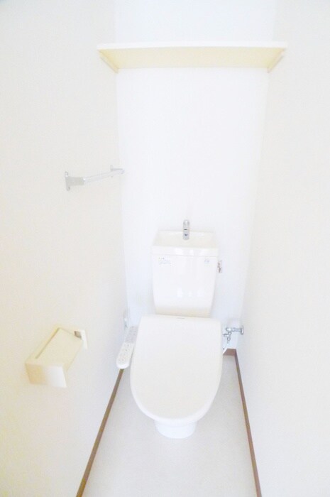 物件内観写真10　(トイレ)