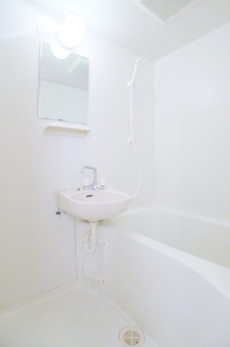物件内観写真13　(バス／シャワールーム等)