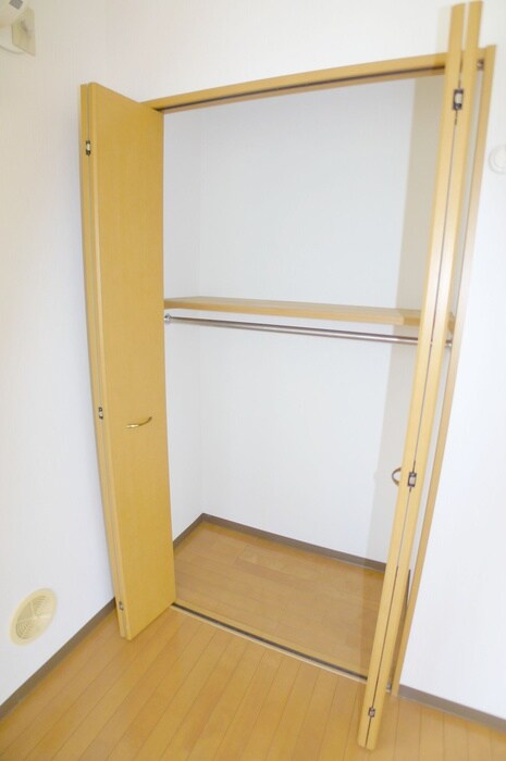 物件内観写真16　(収納)