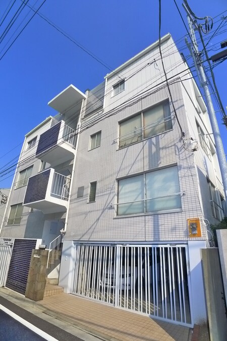 マンション西片外観写真