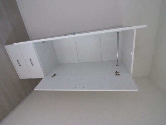 物件内観写真11　(収納)