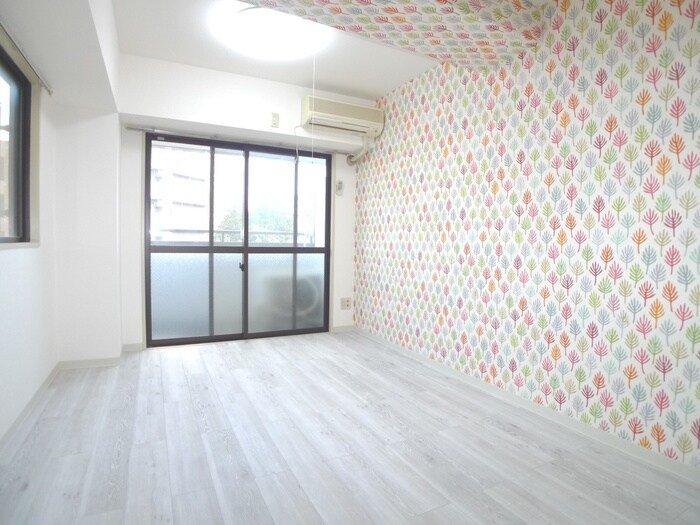 物件内観写真6　(居室)