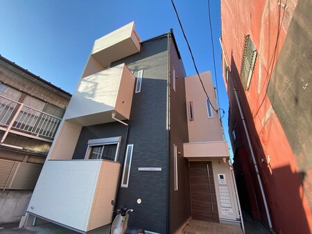 リュミエ越谷本町外観写真