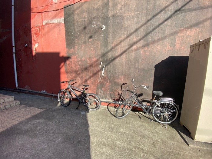 物件外観写真3　(駐輪場)