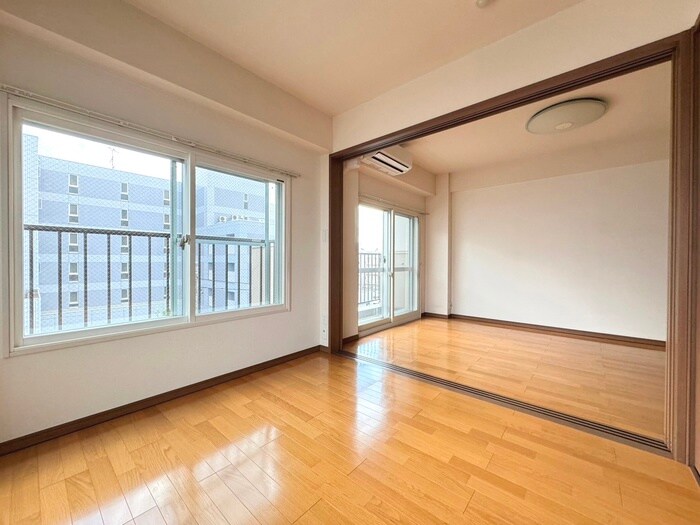 物件内観写真10　(居室)