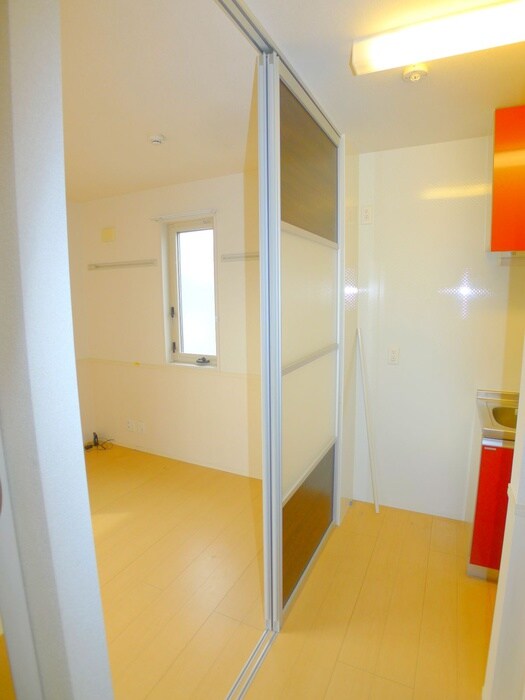 物件内観写真15　(廊下)