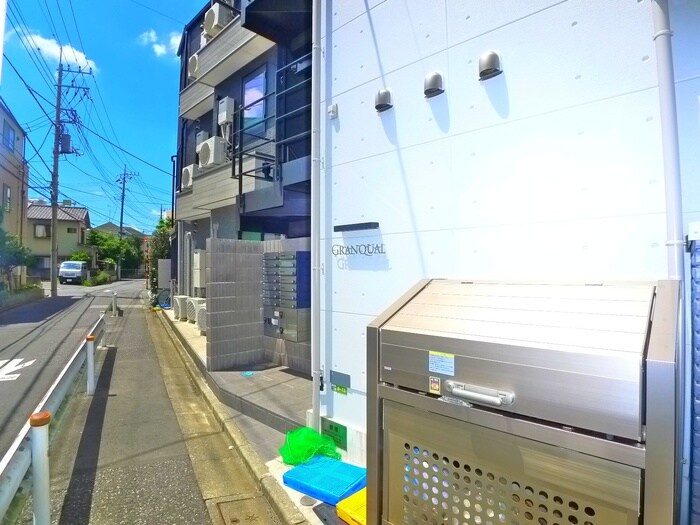 物件外観写真5　(周辺環境)