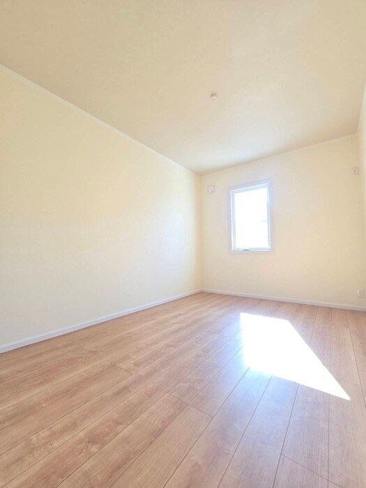 物件内観写真10　(居室)