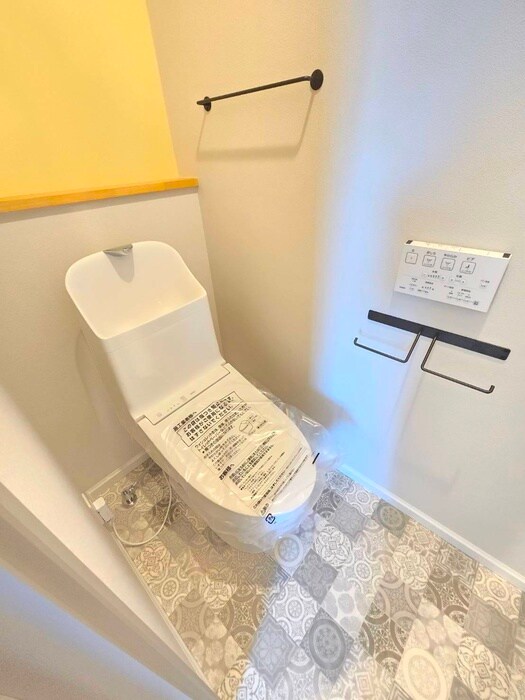 物件内観写真17　(トイレ)