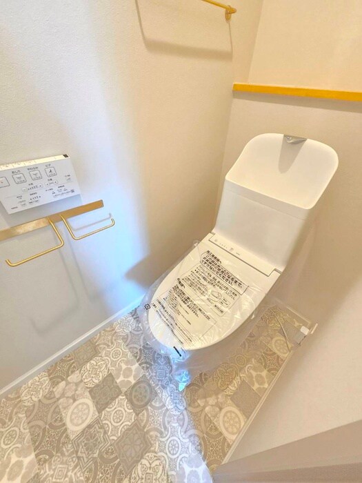 物件内観写真17　(トイレ)