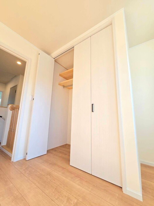 物件内観写真18　(収納)