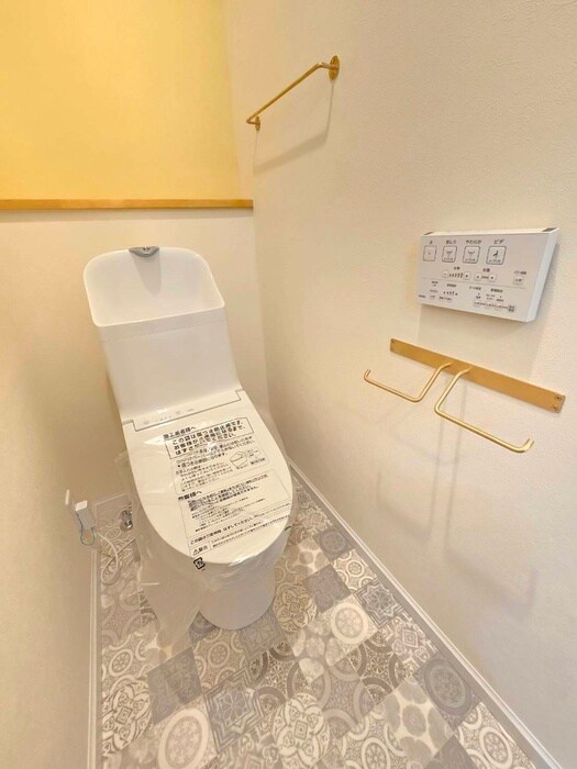 物件内観写真18　(トイレ)