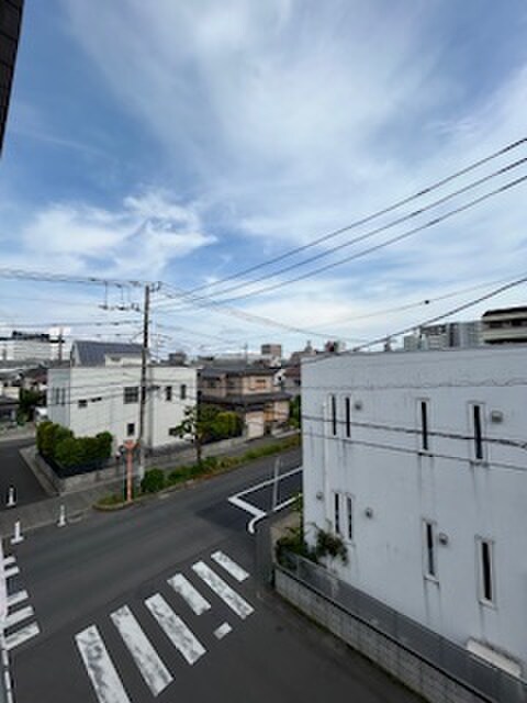 物件内観写真22　(室内からの展望)