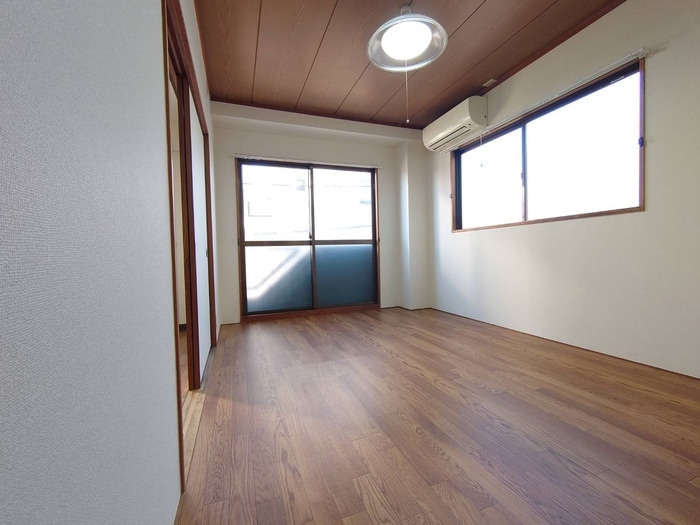 物件内観写真7　(居室)