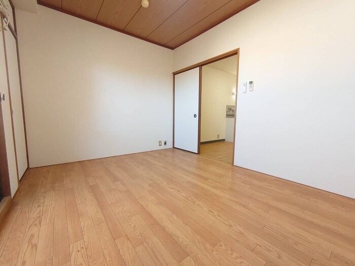 物件内観写真17　(居室)