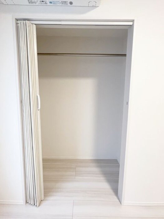 物件内観写真11　(収納)