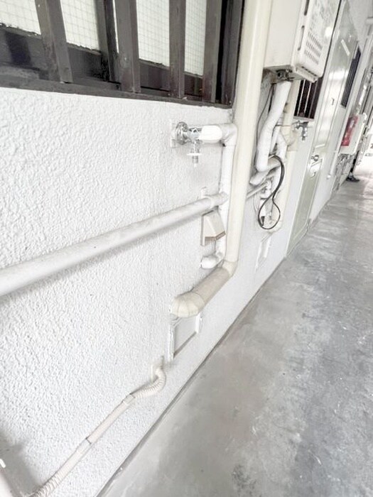 物件内観写真18　(洗濯機置場)