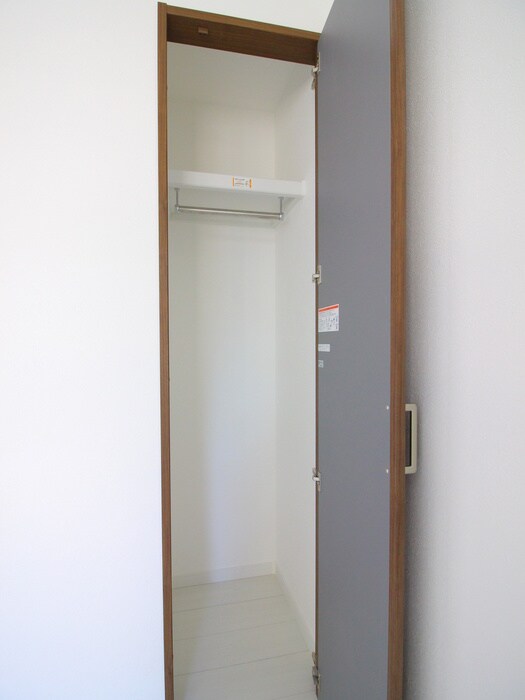 物件内観写真12　(収納)