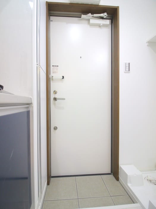 物件内観写真15　(玄関)