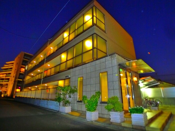 物件外観写真6　(建物設備)