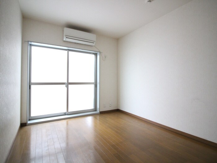 物件内観写真21　(居室)