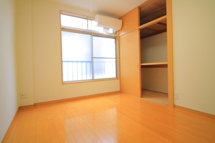 物件内観写真22　(居室)