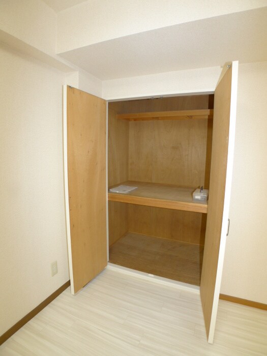 物件内観写真8　(収納)