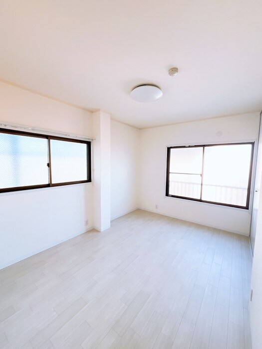 物件内観写真15　(居室)