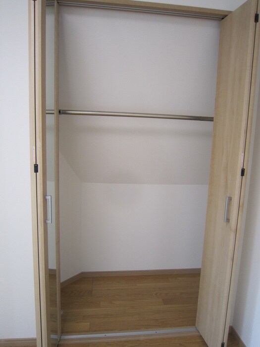 物件内観写真9　(収納)