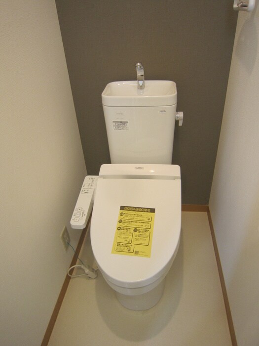 物件内観写真13　(トイレ)