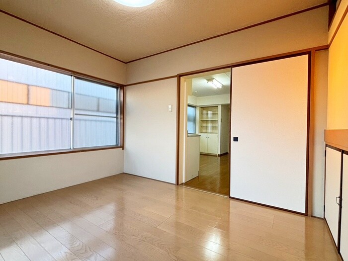 物件内観写真7　(居室)