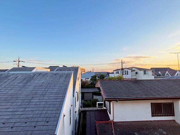 物件内観写真21　(室内からの展望)