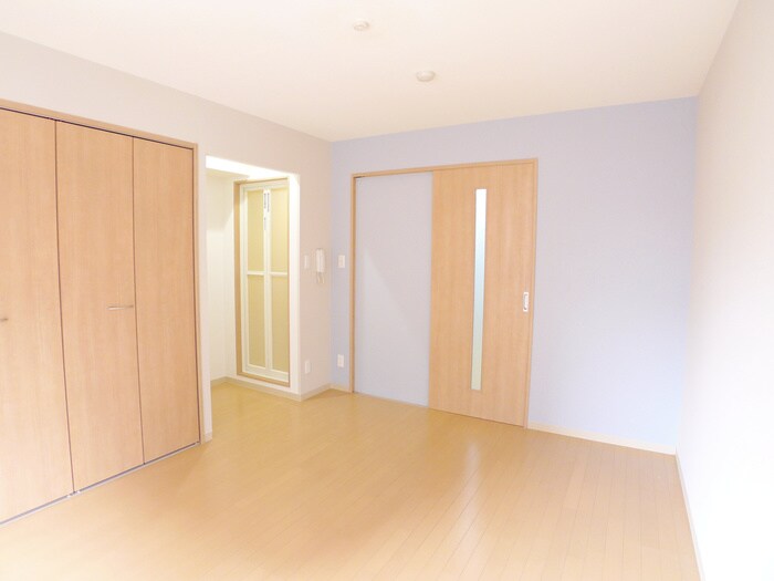 物件内観写真18　(居室)