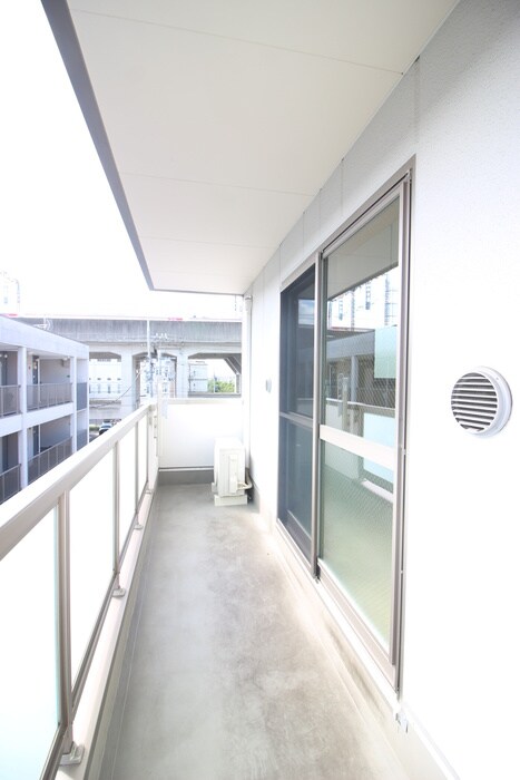 物件内観写真20　(洗濯機置場)