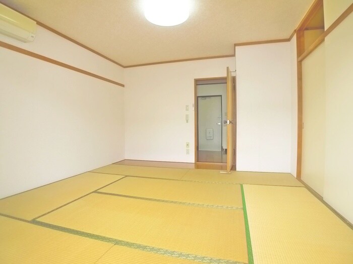 物件内観写真11　(居室)