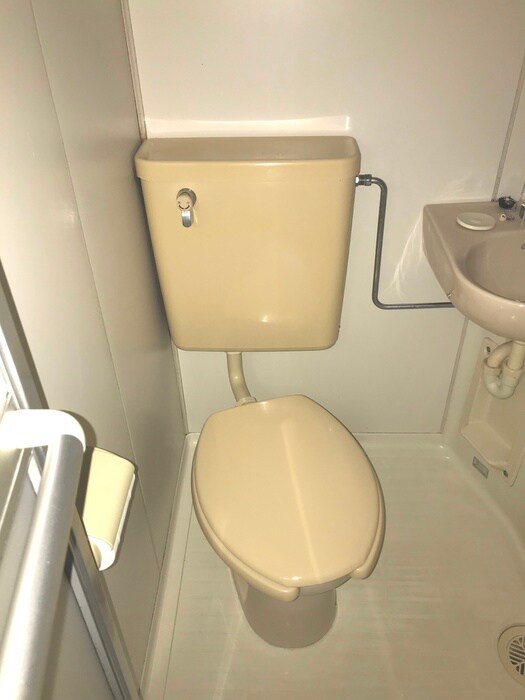 物件内観写真14　(トイレ)