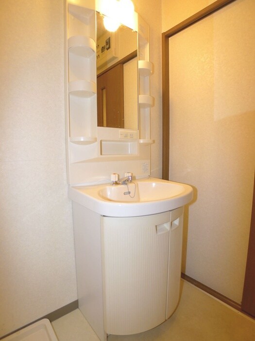 物件内観写真12　(洗面)